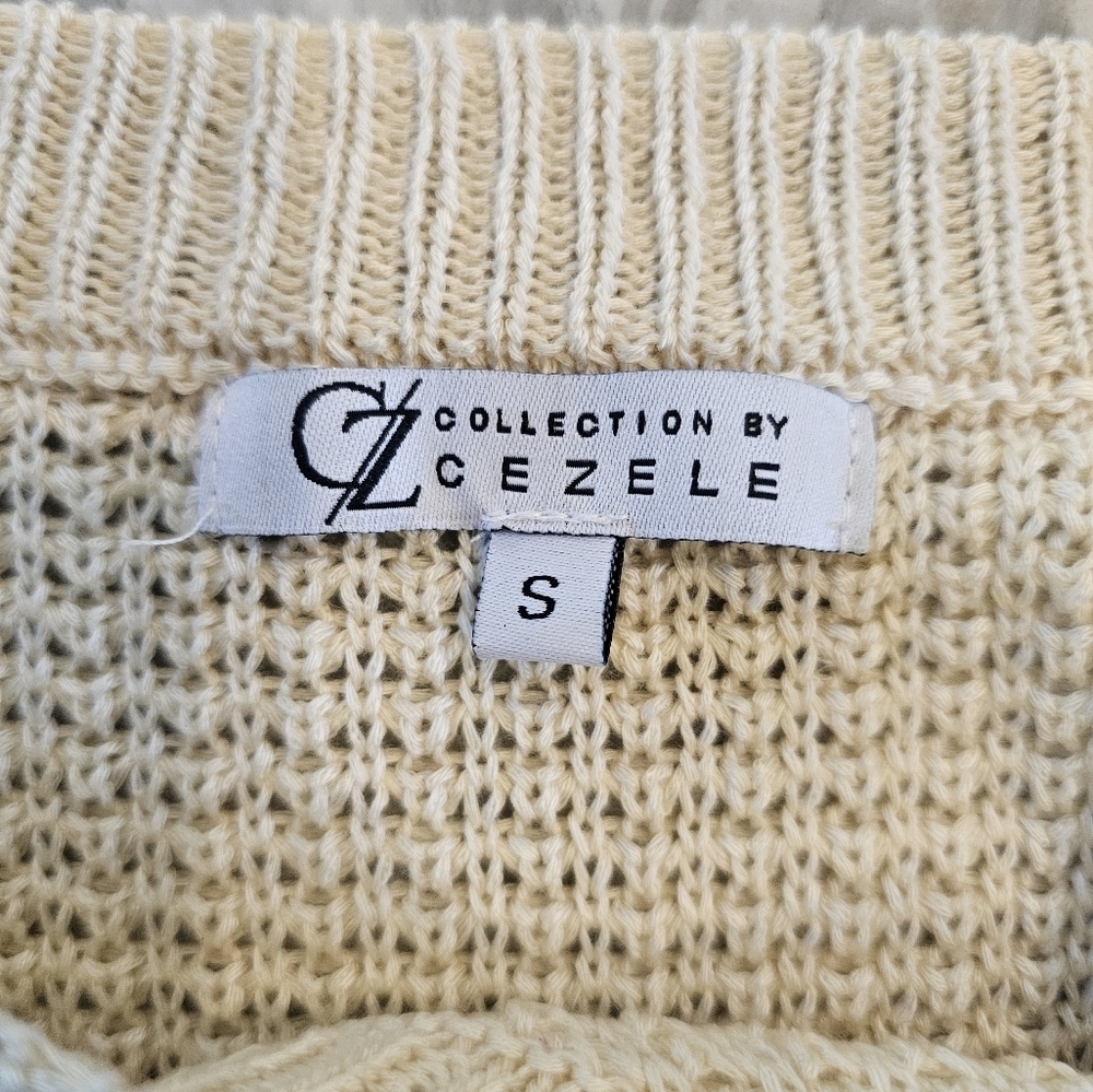 Collection by Cezele Cream Knit Sweater Women’s S Red Heart V-Neck Pullover - Picture 5 of 10